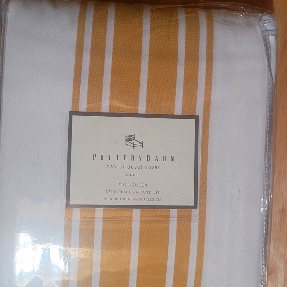 Pottery Barn Duvet Cover Full/Queen